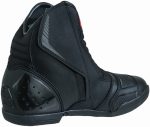 BOTAS DE MOTO CARRETERA ESTILO DEPORTIVO CAÑA CORTA IMPERMEABLES Y TRANSPIRABLES CON HOMOLOGACIÓN CE Y EPI/ LAGUNA SWIFT ROJO NEGRO - Imagen 3